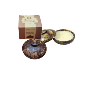 Natūrali vaško žvakė Sandalwood "Song of India" (akmeninėje dėžutėje, rankų darbo)